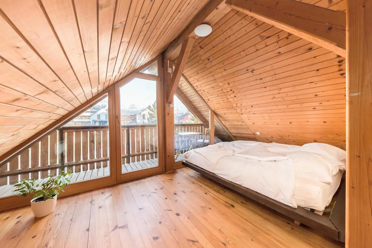 Svisla Apartment Kranj